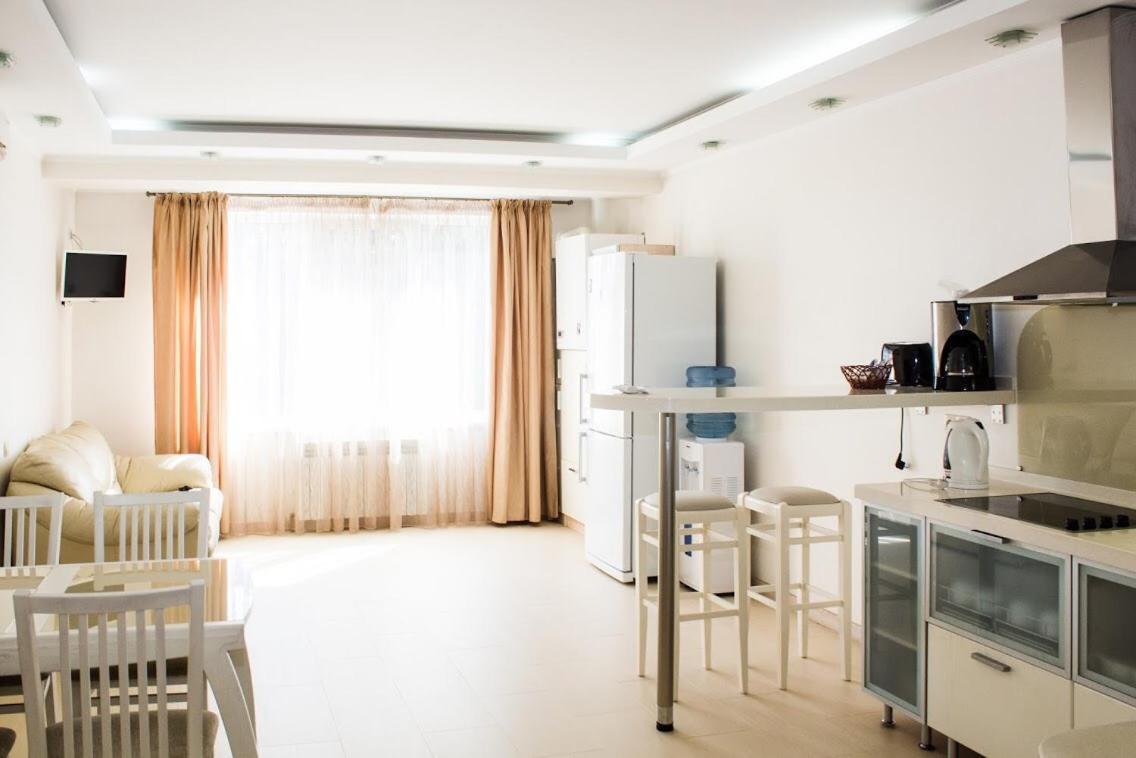 Abc Apartments Business Class Kiev Esterno foto