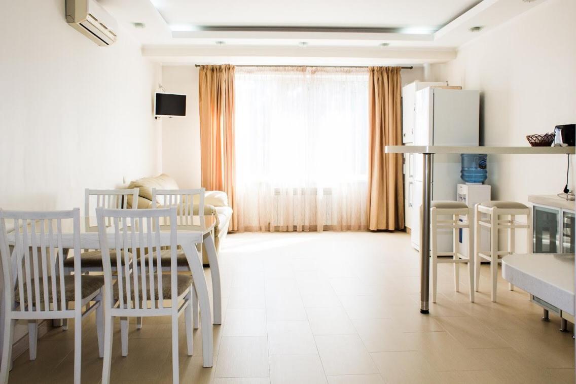 Abc Apartments Business Class Kiev Esterno foto